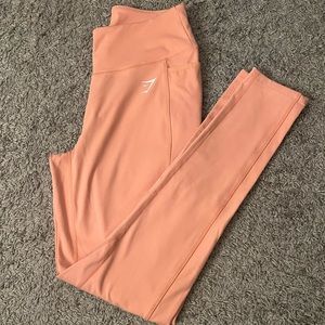 Gym shark workout leggings size medium.